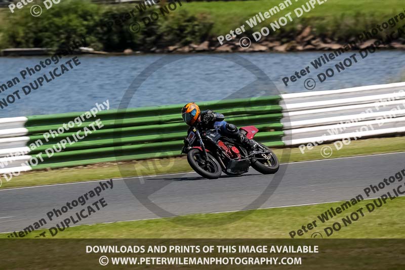 enduro digital images;event digital images;eventdigitalimages;mallory park;mallory park photographs;mallory park trackday;mallory park trackday photographs;no limits trackdays;peter wileman photography;racing digital images;trackday digital images;trackday photos